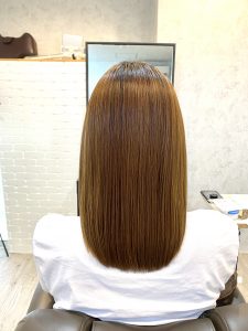 滋賀県守山市の縮毛矯正＆髪質改善に特化した美容師青木ありさ